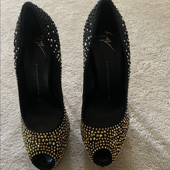 Guiseppe Zanotti Crystal Embellished Suede Peep-Toe Pump - Picture 1 of 6